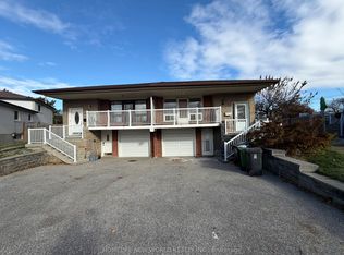 15 Abigail Pl, Toronto, ON M9R 3X1