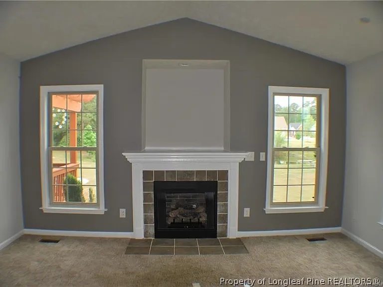 845 Log Cabin Rd — Photo 10