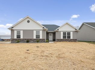 3606 Furlong Dr, Evansville, IN 47725