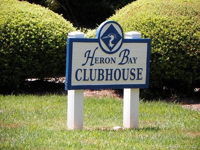 2nd image of 216 Heron Bay Dr