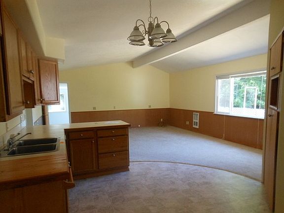 4th image of 1720 243rd Ln