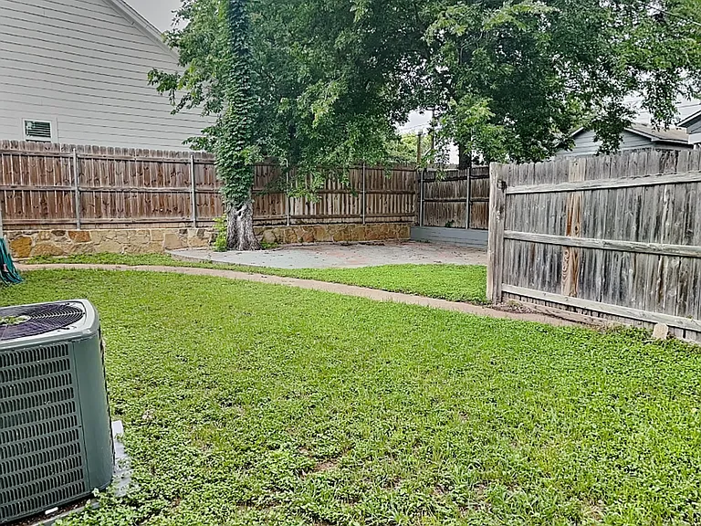 4124 Lovell Ave — Photo 12