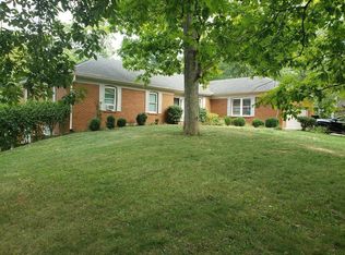 180 Titus Rd, Springfield, OH 45505