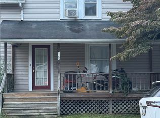 120 S 12th St, Sharpsville, PA 16150