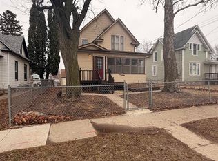 117 S Monroe Ave, Mason City, IA 50401