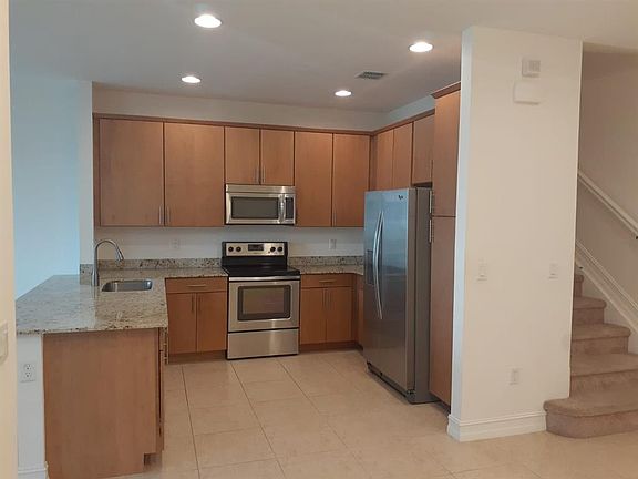 3rd image of 115 Riverwalk Cir E #115