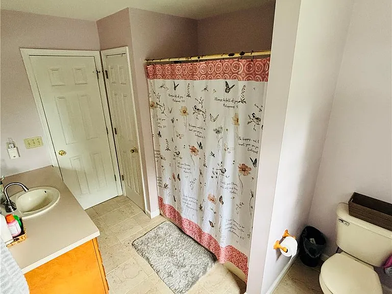 2802 Northampton St — Photo 9