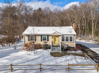 193 Gorwin Dr, Holliston, MA 01746