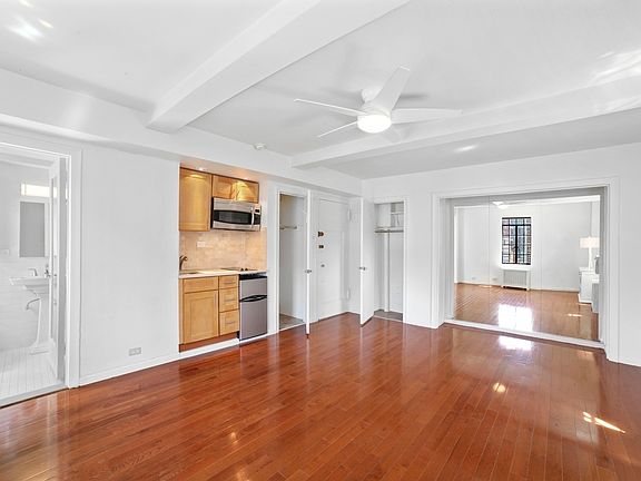4th image of 45 Tudor City Pl APT 2005