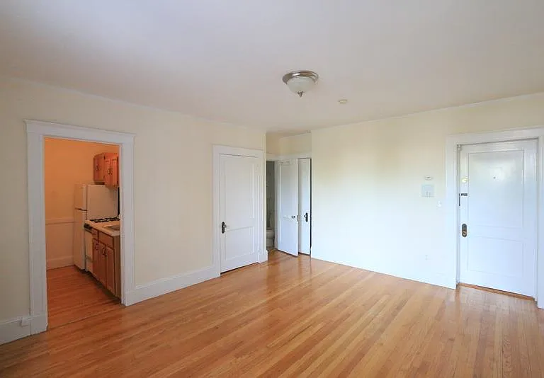 175 Summer St #1 — Photo 9