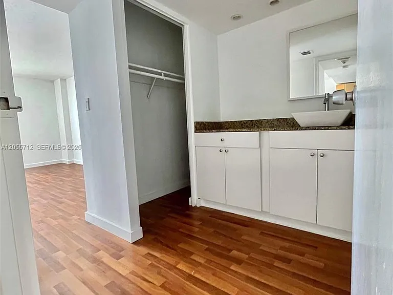 100 Bayview Dr #1930 — Photo 17