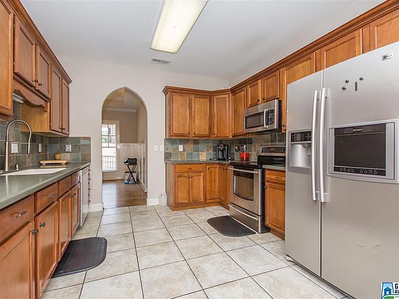 5th image of 118 Covington Place Dr