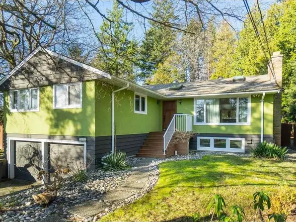 13671 16th Ave, Surrey, BC V4A 1M7