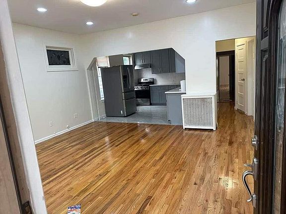 3rd image of 156-00 116th Ave Floor 2