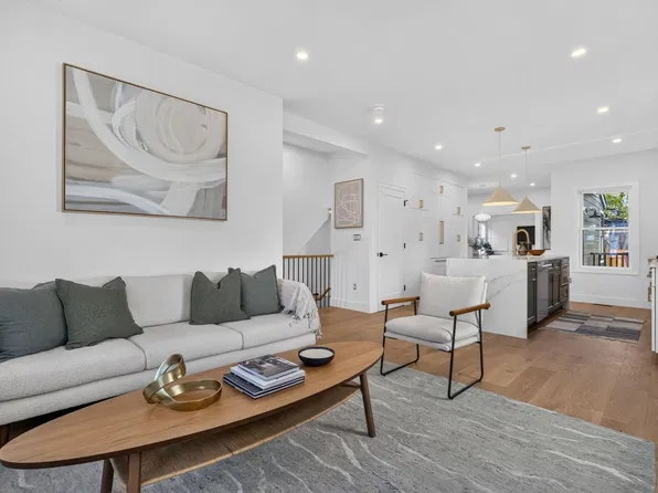 3 Fairlee St, Somerville, MA 02144