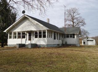 2479 Shagbark Rd, Salem, IL 62881