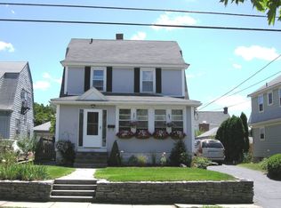 53 Brandon Rd, Cranston, RI 02910
