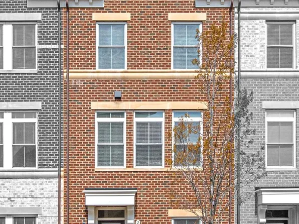20800 Duxbury Ter, Ashburn, VA 20147