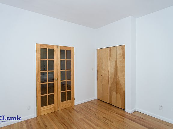 5th image of 206 E 25th St #2FE