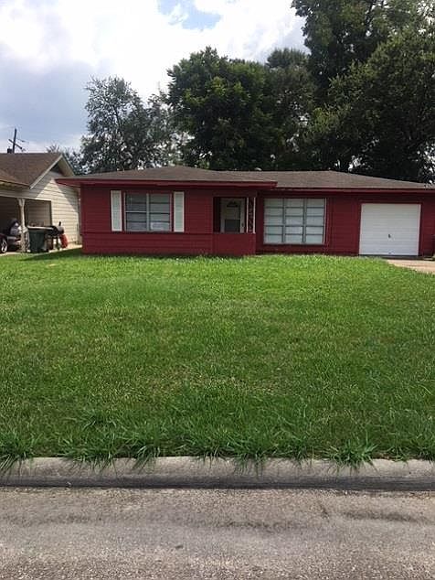 1st image of 290 Myrna Loy Dr