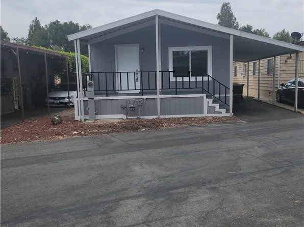 105 Monaco Ave, Santa Ana, CA 92703