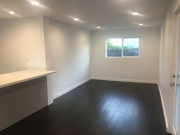 Living area from the entry