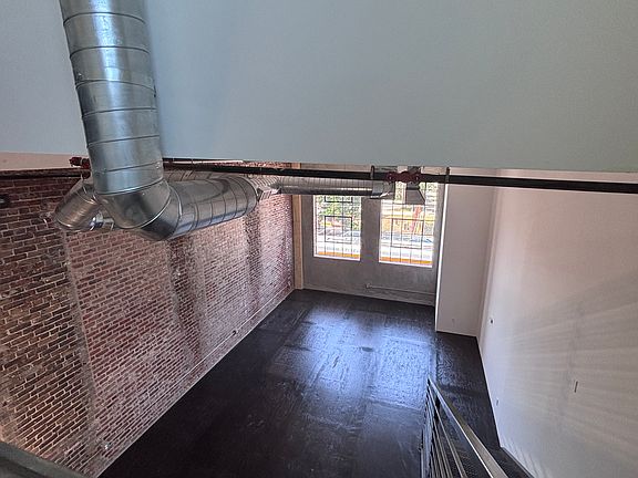 5th image of 4020 Avalon Blvd #201