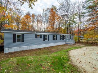 42 Chestnut Hill Rd, Farmington, NH 03835