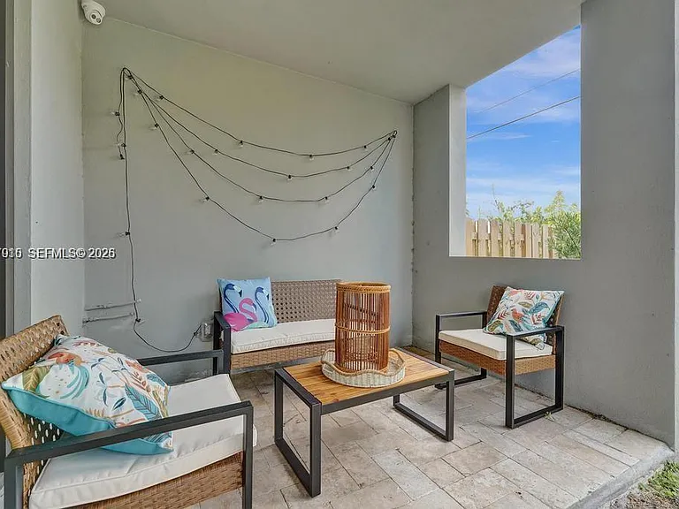 1101 NE 16th Ter #Townhouse 1 — Photo 13