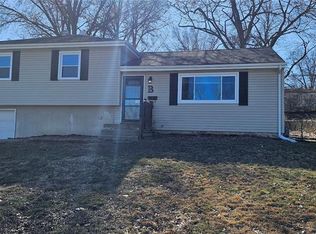 7945 NE 55th St, Kansas City, MO 64119