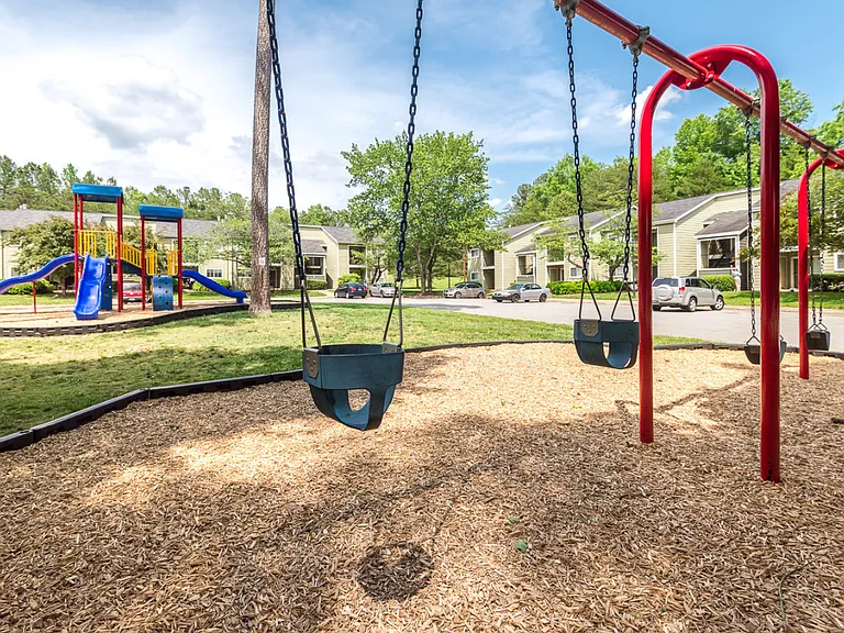 Stonewood Apartments — Photo 4