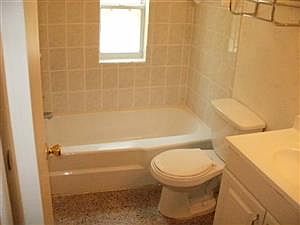 2nd image of 3808 N Garrison St APT A