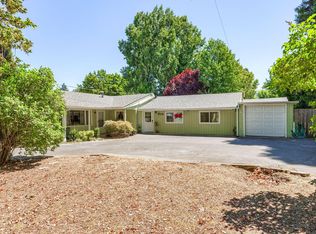 1255 Plummer Ave, Grants Pass, OR