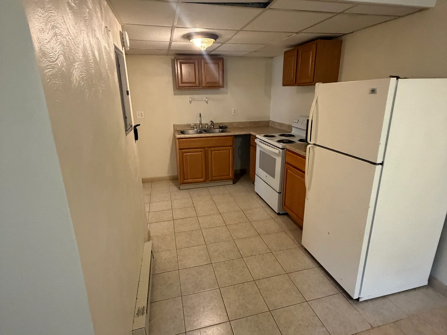 2 bed, 750 sqft, $850 — Photo 1