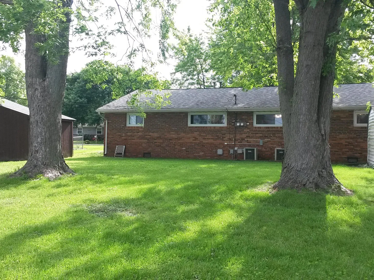 2507 Clifton Dr - 1/2 — Photo 4