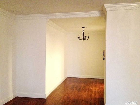 4th image of 34 W 76th St APT 1