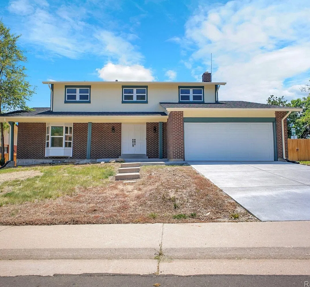 4 bed, 3.5 bath, 2935 sqft, $3,600 — Photo 1