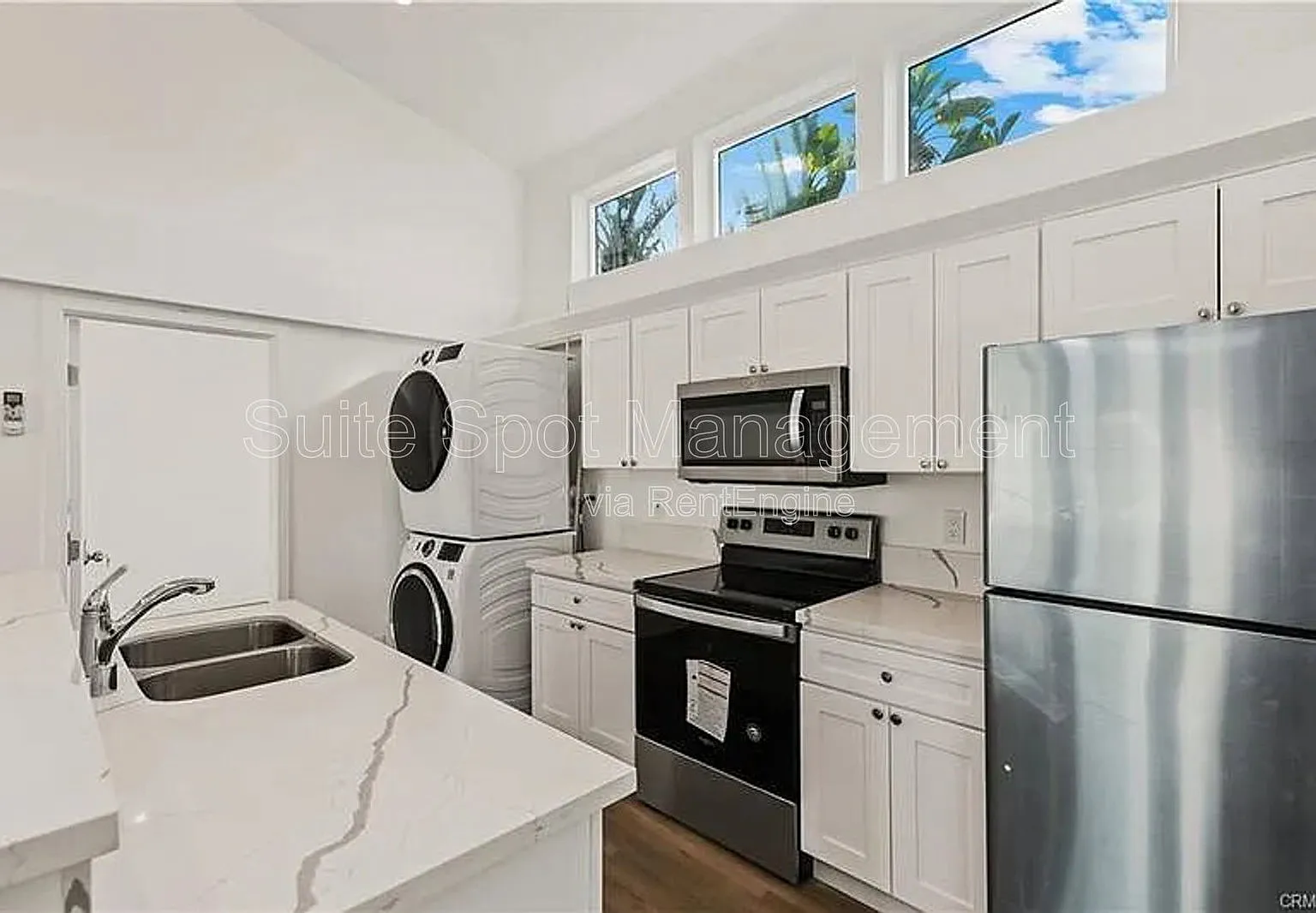 4 bed, 4.0 bath, 1000 sqft, $4,550 — Photo 4