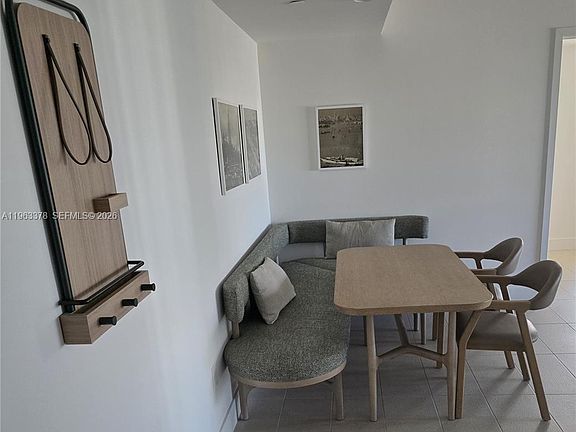 5th image of 159 NE 6th St #4302
