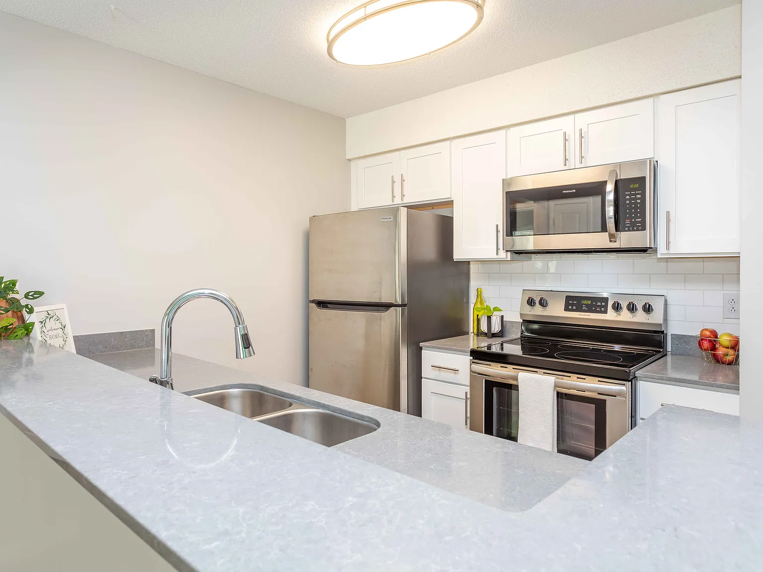 Bluff Ridge — Photo 2