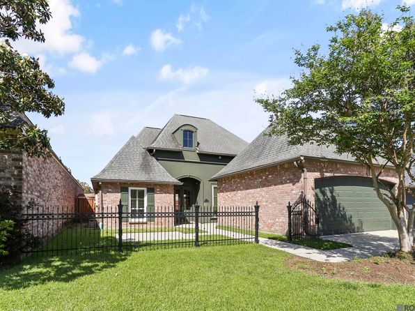 11015 N Shoreline Ave, Baton Rouge, LA 70809