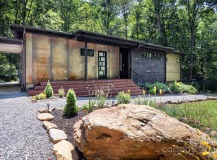 369 Martins Creek Rd, Barnardsville, NC 28709