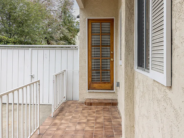 4130 Vinton Ave — Photo 33
