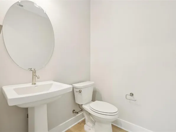 214 E Harding St, Orlando, FL 32806