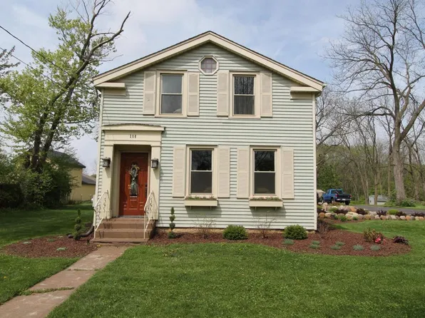 108 State St S, Burlington, WI 53105