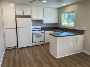 836 Sinkler Way APT C, Vista, CA 92083