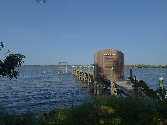 4th image of 3412 N Indian River Dr