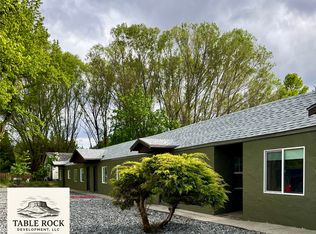 5333 Rogue River Hwy #A, Gold Hill, OR 97525