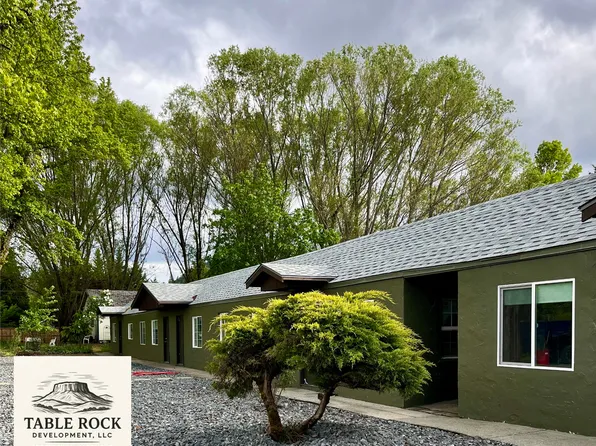 5333 Rogue River Hwy., 5333 Rogue River Hwy #A, Gold Hill, OR 97525