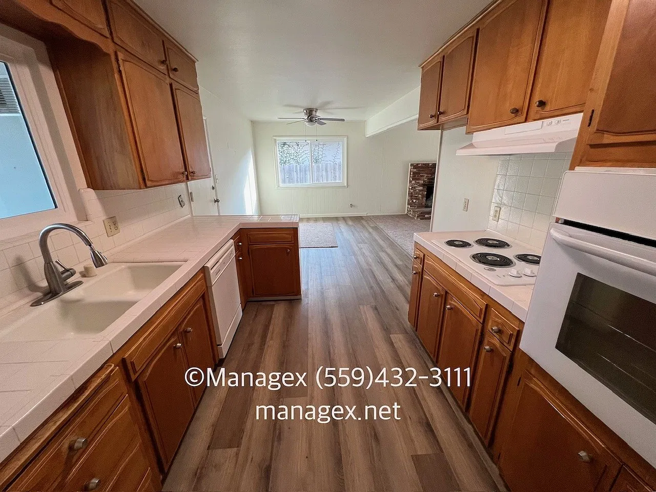 3 bed, 1616 sqft, $2,095 — Photo 4